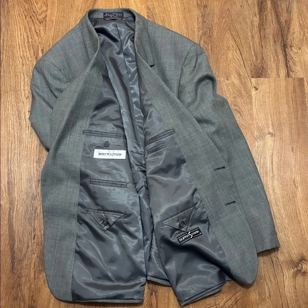 BertPulitzerSupra Shark Men's Blazer/Sport/SuitCoat Poly/Wool Blend Gray 50S/49W